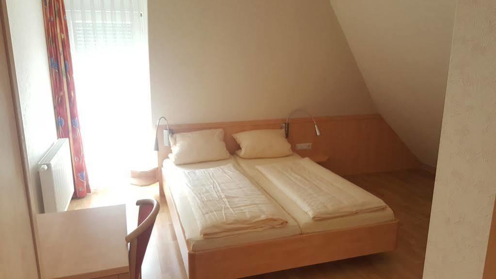 Gutshof Ziegelhuette Otel Edenkoben Dış mekan fotoğraf